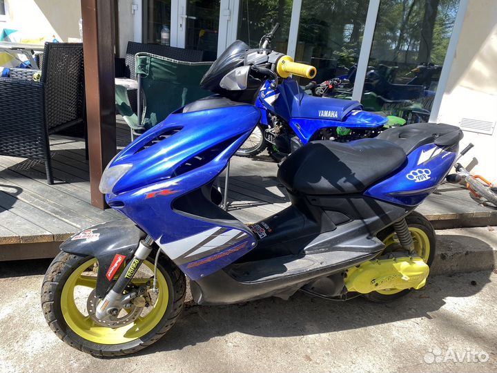 Yamaha aerox 100
