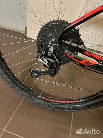 GT Avalanche expert 29
