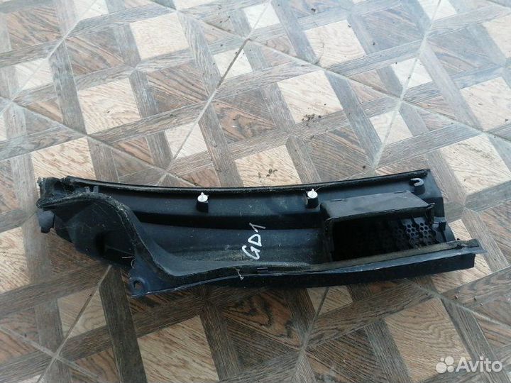 Жабо левое Honda Fit GD1