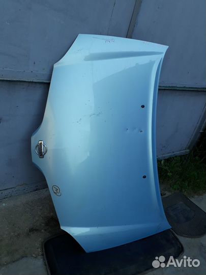 Капот Nissan Almera Tino V10