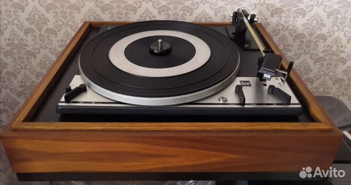 Dual-1211 проигрыватель винила