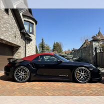 Porsche 911 Turbo S 3.8 AMT, 2015, 10 145 км, с пробегом, цена 16 990 000 руб.