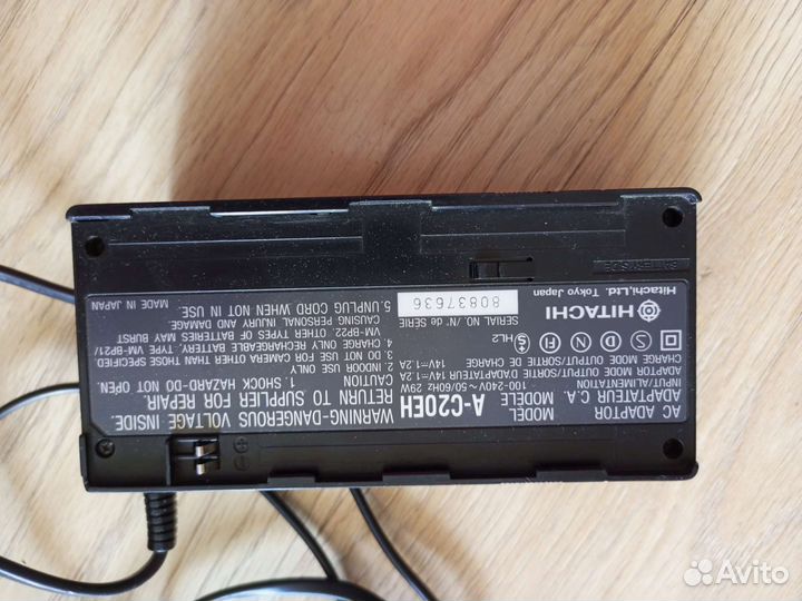 Видеокамера hitachi VM-600E vhs