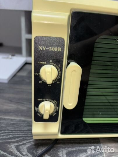 Стерилизатор, сухожар, лампа, пылесос для маникюра