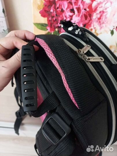 Школьный рюкзак