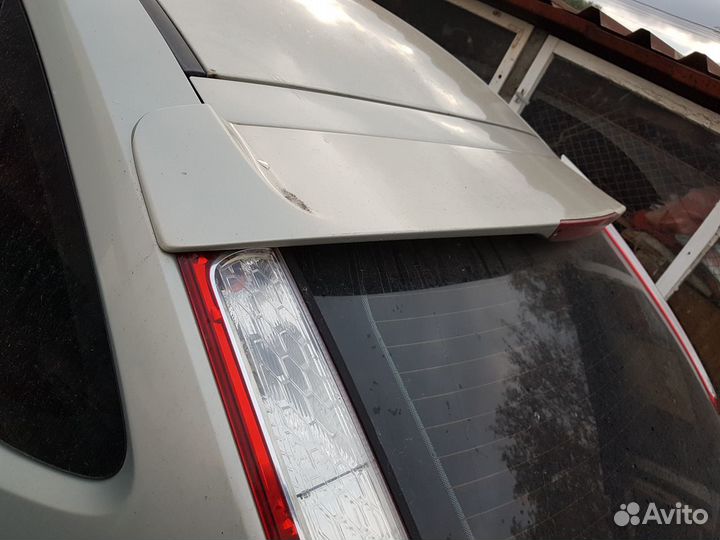 Спойлер крышки багажника испанская сборка фокус 2