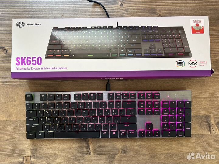 Механическая клавиатура Cooler Master SK650