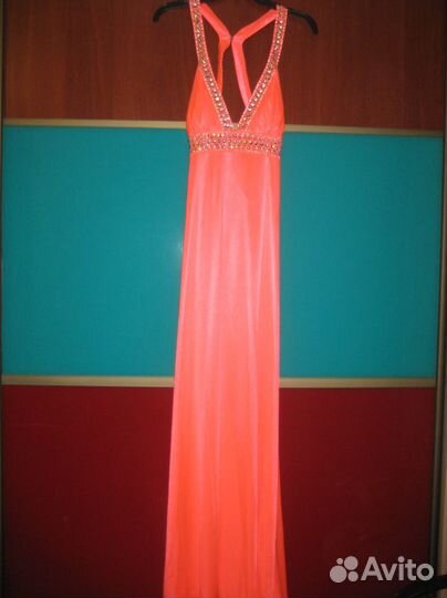 Вечернее платье