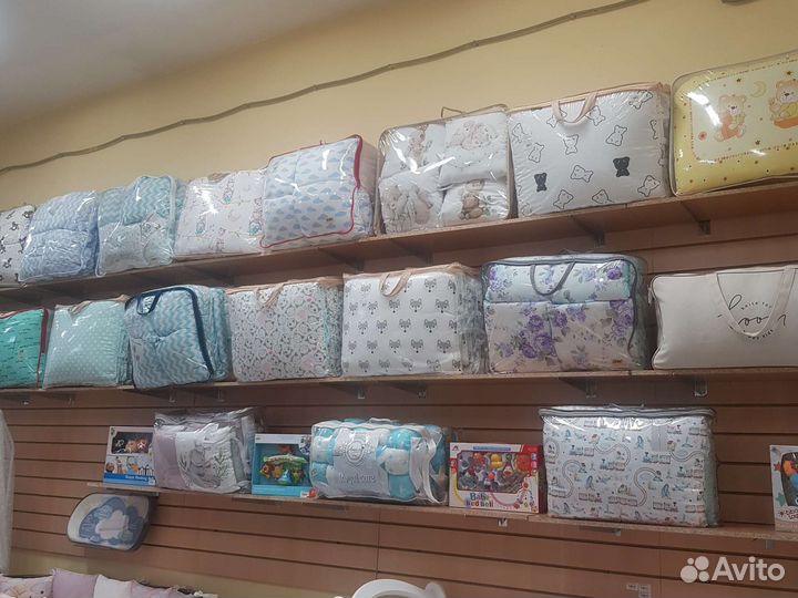 Комплект в кроватку фирмы lappetti