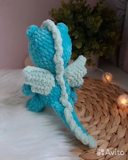 Мягкая игрушка. Вязаный дракончик. Символ 2024