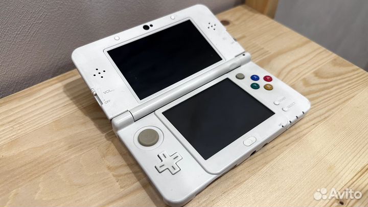 Nintendo new 3ds 64 gb