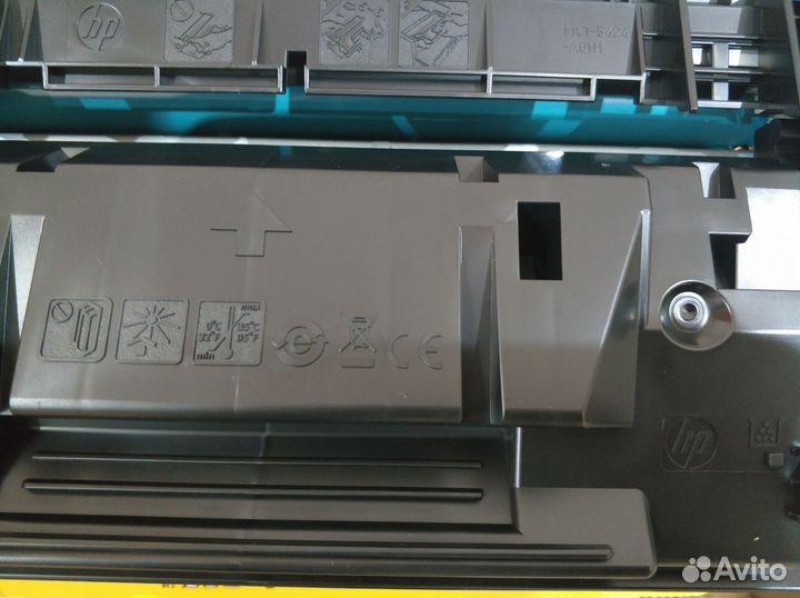 Картридж лазерный оригинальный HP 26X (CF226X)