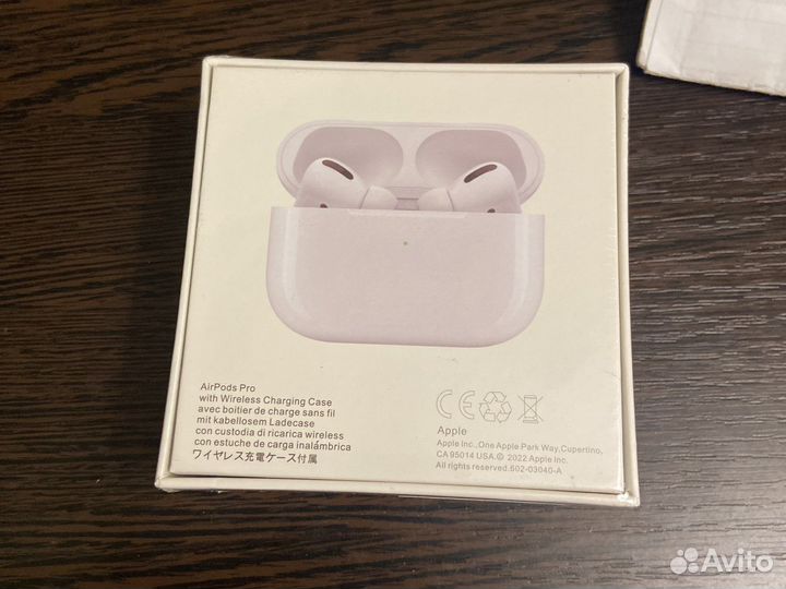 Apple airpods pro 1-го поколения