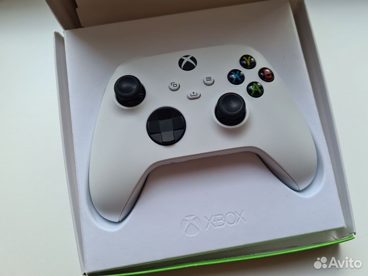 Геймпад Xbox Series X