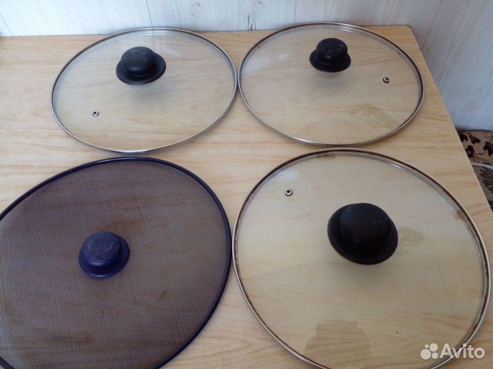 Крышки на кастрюлю б.у,доставки нету