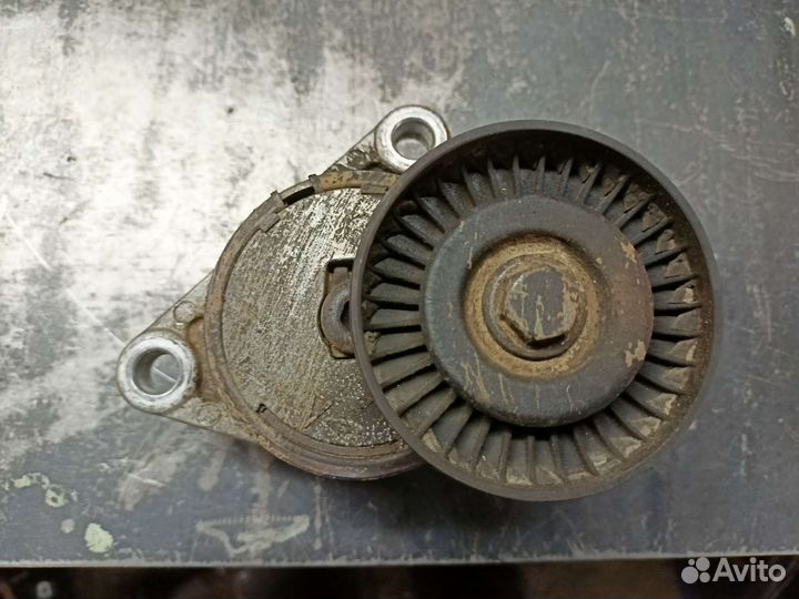 Натяжной механизм приводного ремня Chevrolet