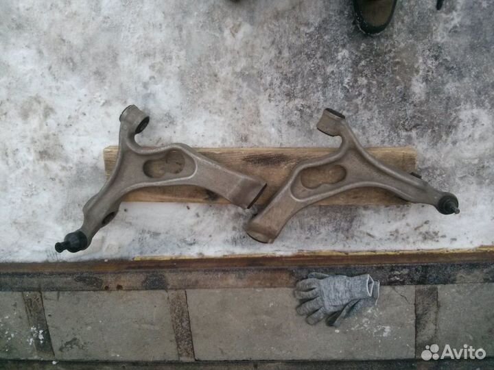 Рычаг передней подвески нижний туарег