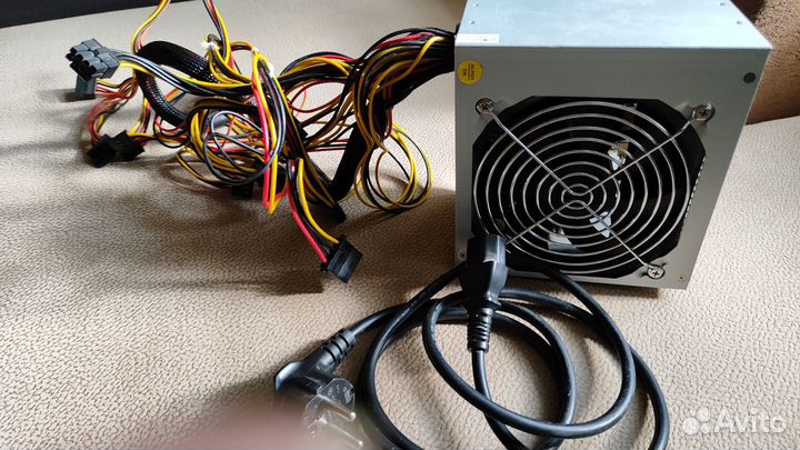 Блок питания hipo digi для пк 450 Вт