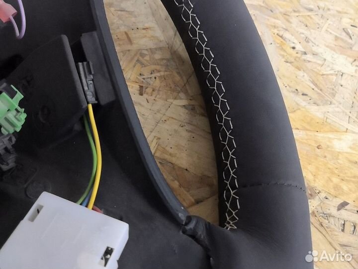 Руль BMW X5 X6 E70 E71