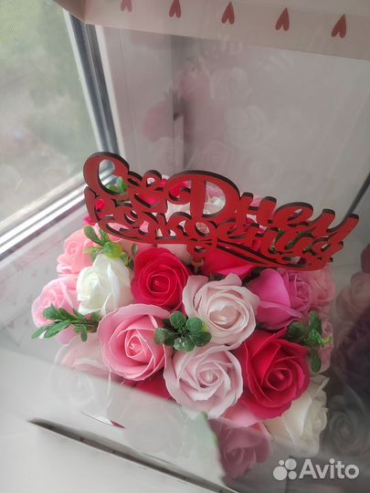 Цветы в коробке с подсветкой