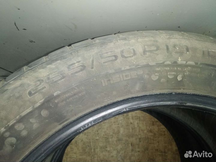Nokian Tyres Hakka Black SUV 255/50 R19