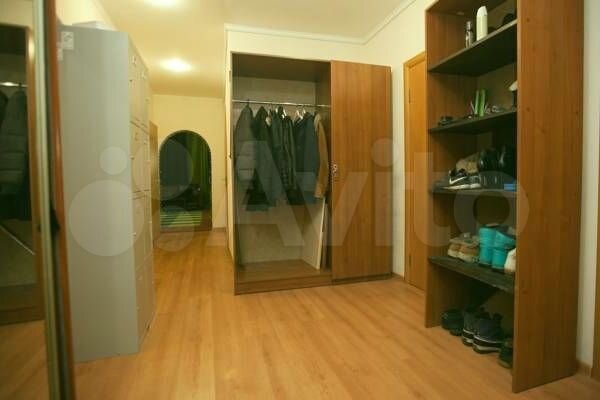 Комната 24 м² в 4-к., 2/3 эт.