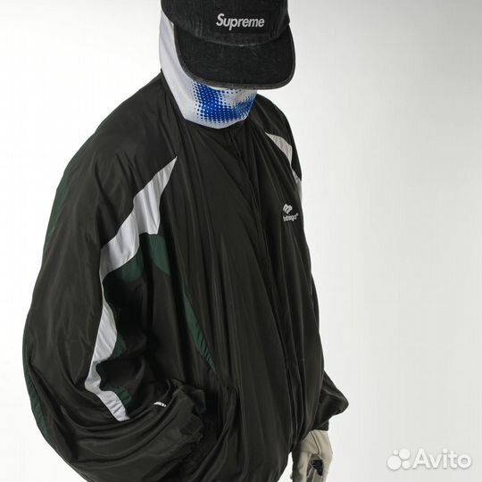 Ветровка Balenciaga