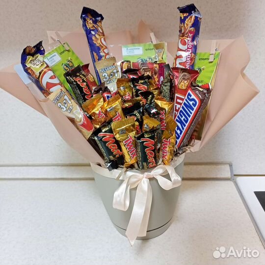 Сладкие букеты из конфет