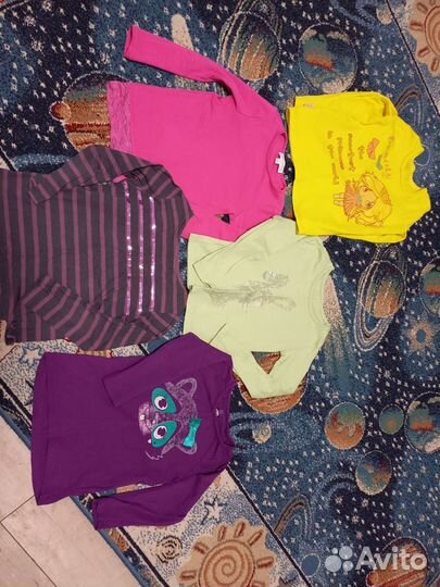 Пакет 110:кофты 8, штаны 5, джинсы 1, футболки 3