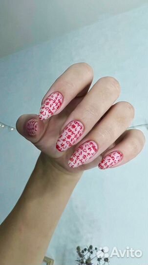 Мастер маникюра