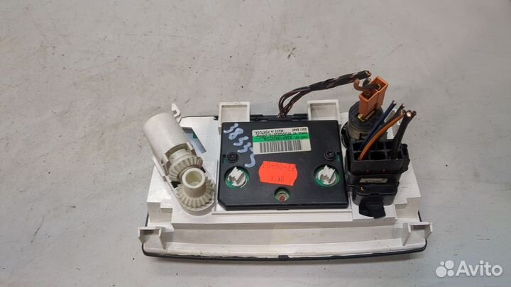 Переключатель отопителя Ford Fiesta, 2001