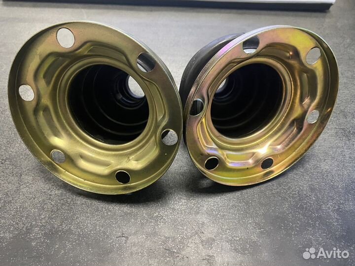 Пыльник шруса