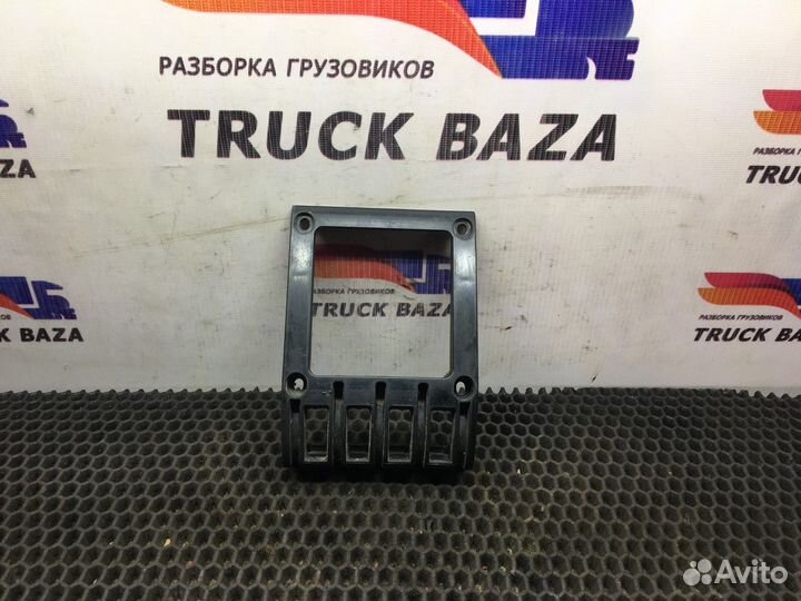 Кронштейн зеркала прижимной Man TGS, Man TGX