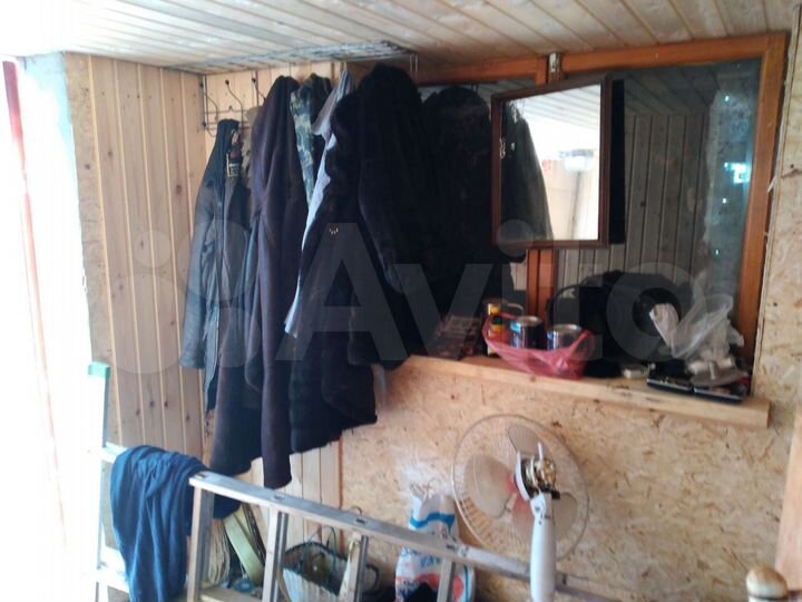 Дача 20 м² на участке 5 сот.