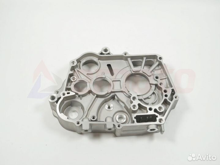 Корпус картера правый двигатель 4Т YX125 (эл.старт