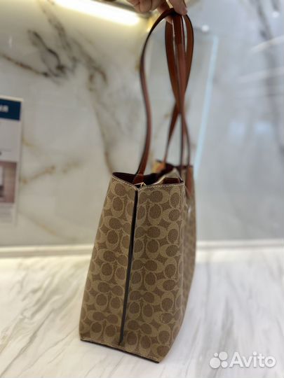 Сумка Coach Willow Tote In Signature Canvas