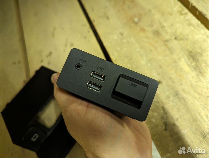 D09H669UB Электронный блок usb Mazda CX-5 CX-9
