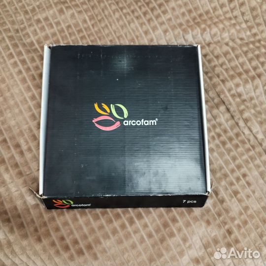 Набор тарелок стекло 7 шт. Новый