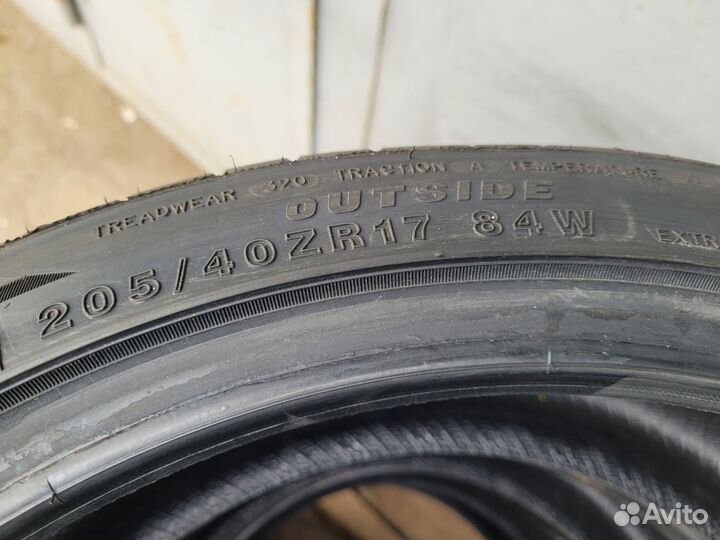 Tracmax X-Privilo TX3 205/40 R17 84W