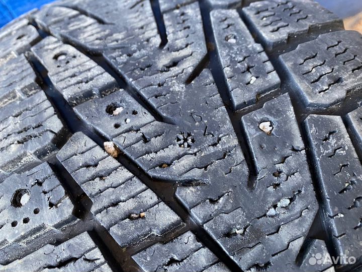 Nokian Tyres Hakkapeliitta 7 SUV 235/55 R18 104T