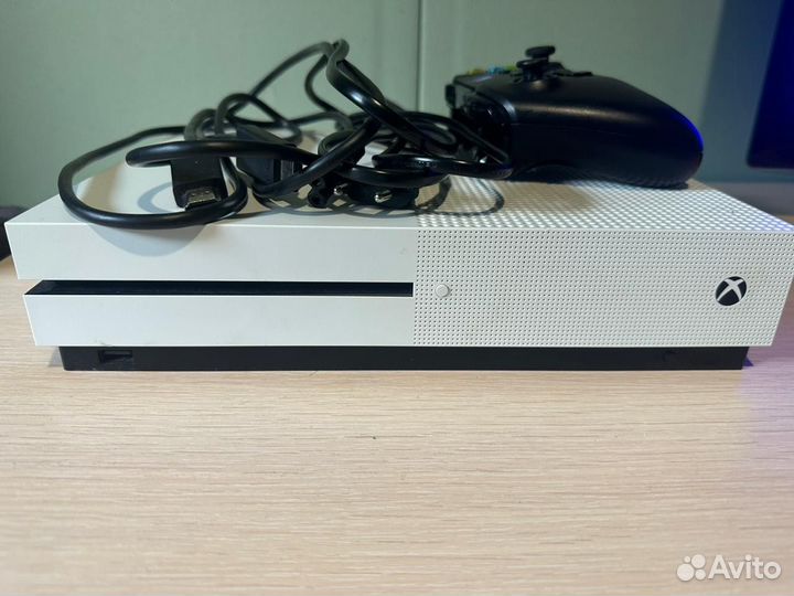Xbox One s