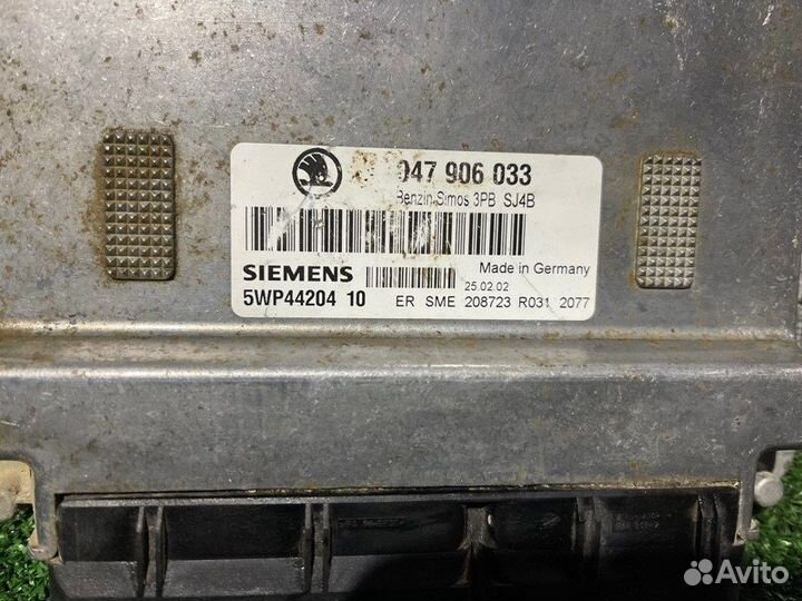 Блок управления двигателем Skoda Fabia 1.4 AME