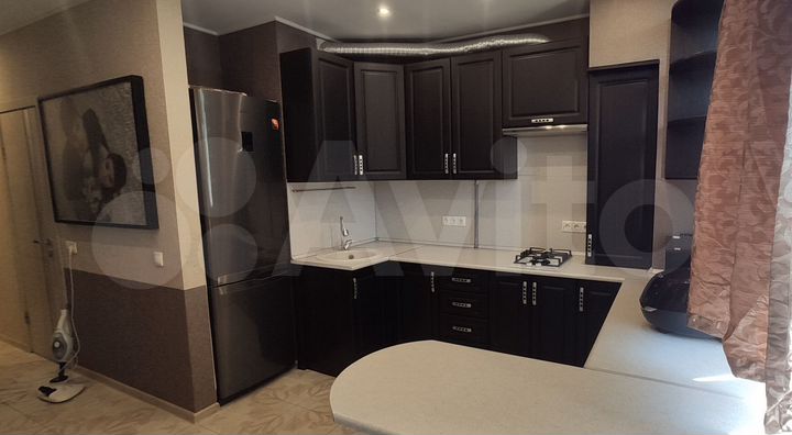 2-к. квартира, 44 м², 9/10 эт.