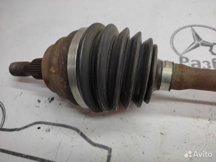 Привод передний левый w251 R-class 642.950 2006