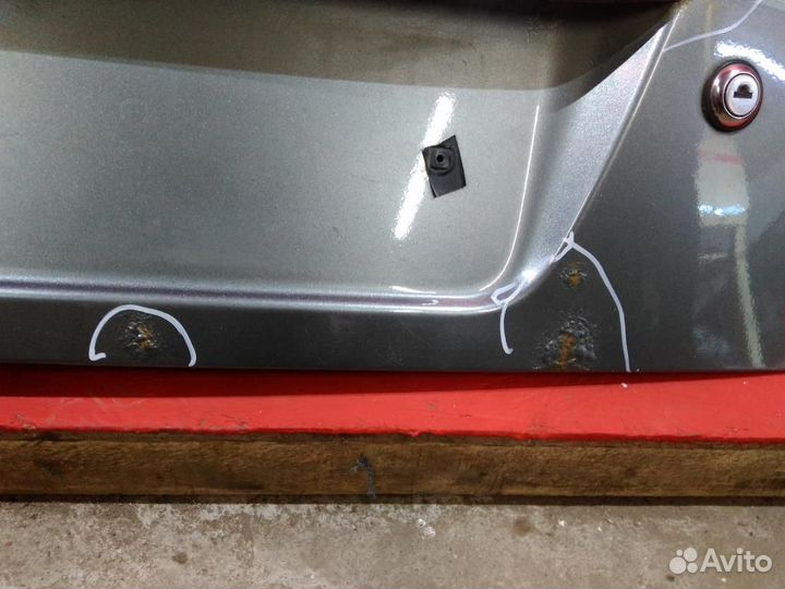 Крышка багажника Приора кварц под ремонт