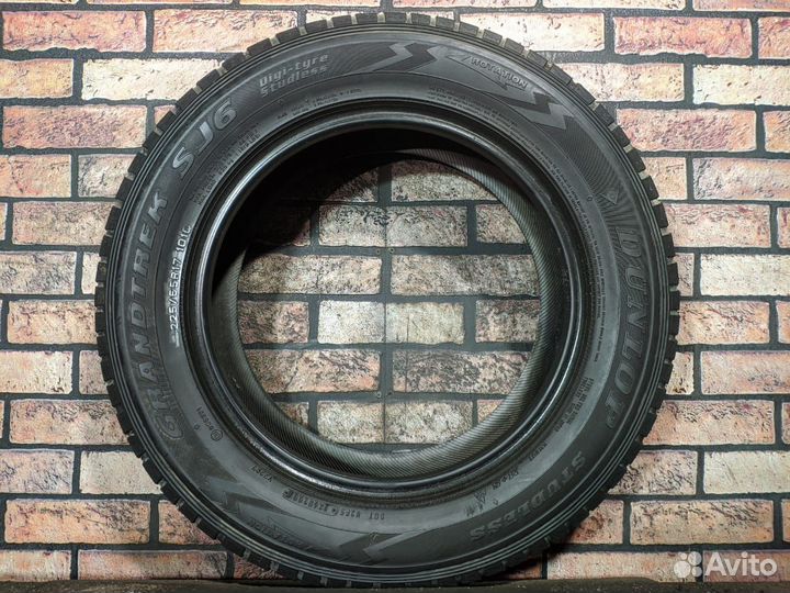 Dunlop Grandtrek SJ6 225/65 R17