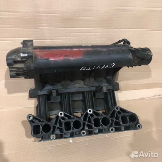 Впускной коллектор Вито 638 2.2CDI 611 A6110902537