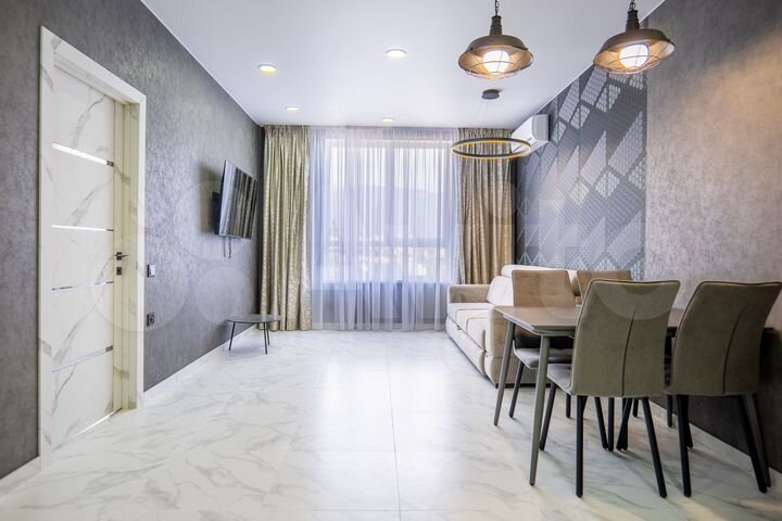 2-к. квартира, 84 м², 11/18 эт.