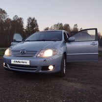 Toyota Corolla 1.4 MT, 2004, 200 000 км, с пробегом, цена 650 000 руб.