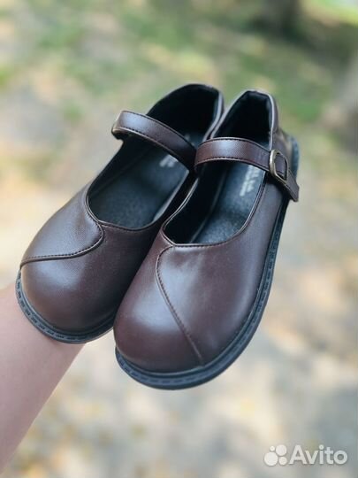 Обувь на девочку